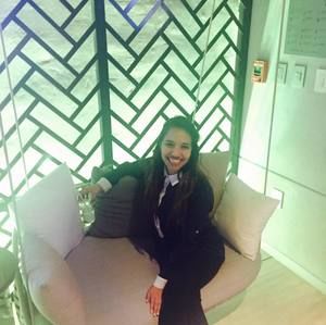 Meet your Posher, Isa